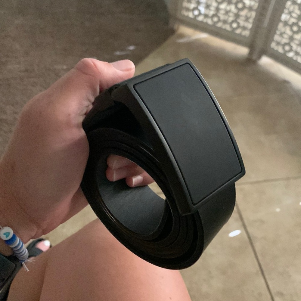 Men’s Leather Belt